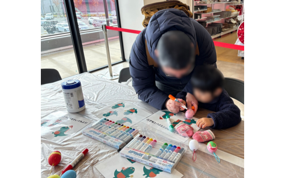 【12/25(木)まで】クリスマスツリー展示中